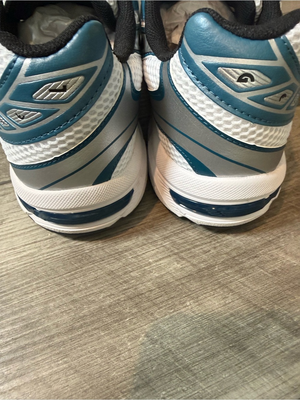 Asics White and Teal Men's Athletic Shoes - Picture 5 of 9